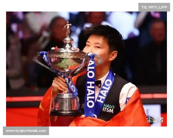 赵心童解禁后首训现身上海大师赛备战状态引发广泛关注 赵心童解禁后首训现身上海大师赛备战状态引发广泛关注